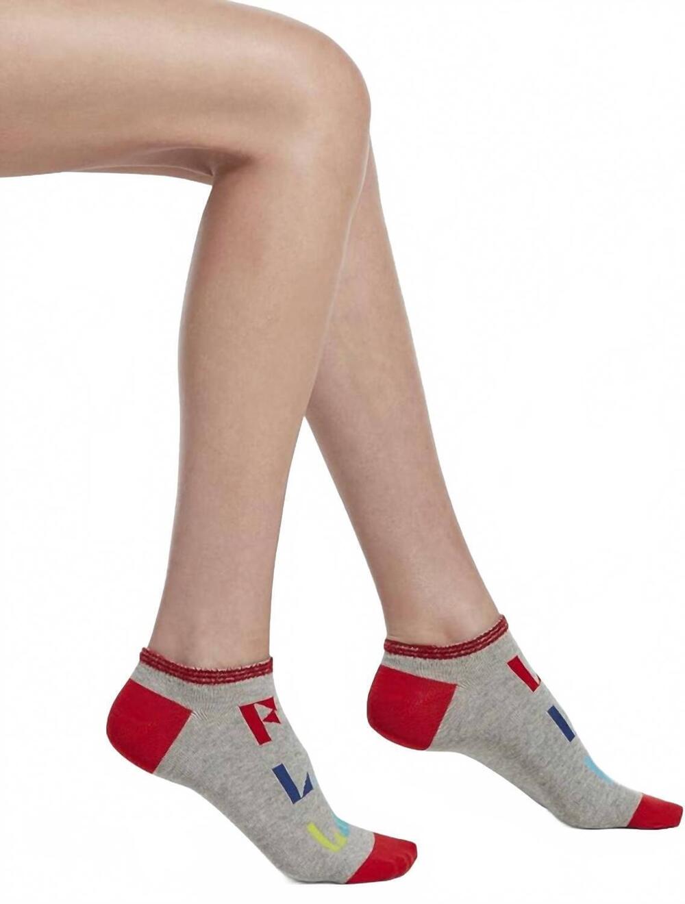 NEW HUE women's ultra soft footsie low cut socks in royal blue